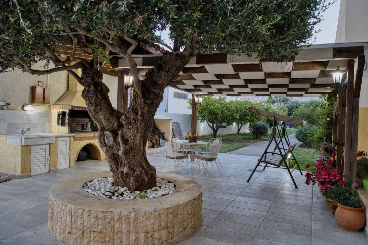 Garden House By Estia Kallithea (Crete)